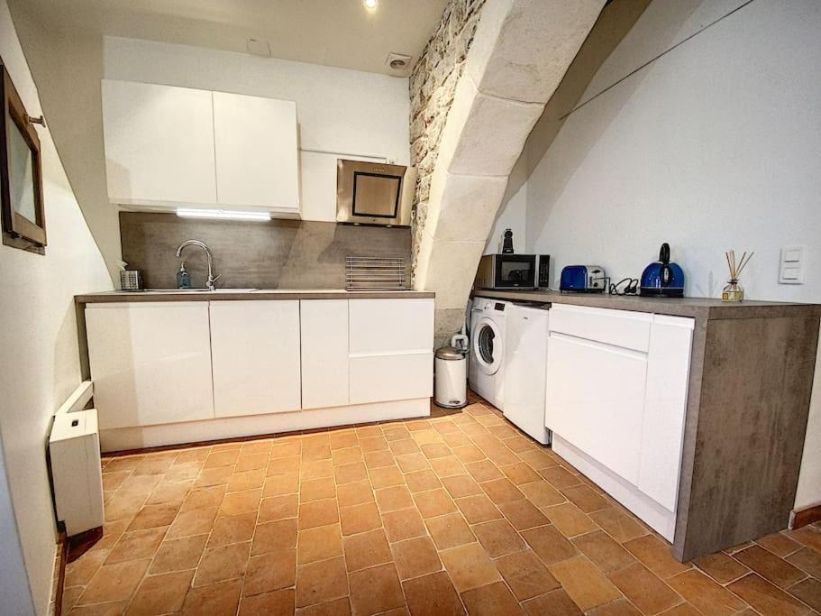 Apartment Joli Au Coeur De - Parking Inclus Grasse
